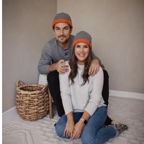 Nobis Beanie - Picture 5 of 10